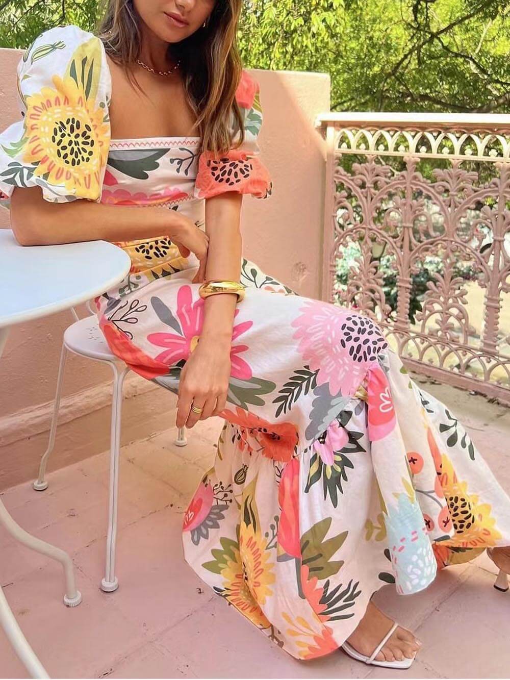Floral Lantern Sleeve Dress