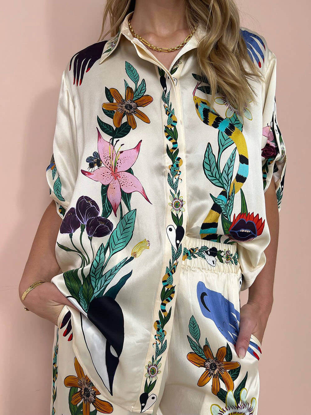 Modern Sophisticated Feel Satin Unique Print Set