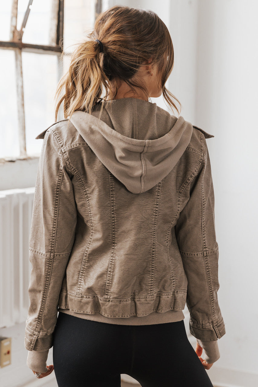 Sweat à capuche Veste en cuir vegan gris