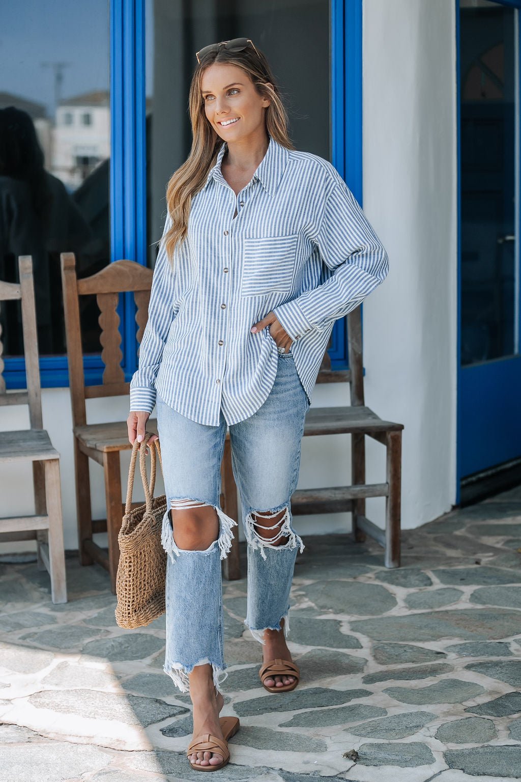 Chemise boutonnée à rayures bleues - VENTE FINALE