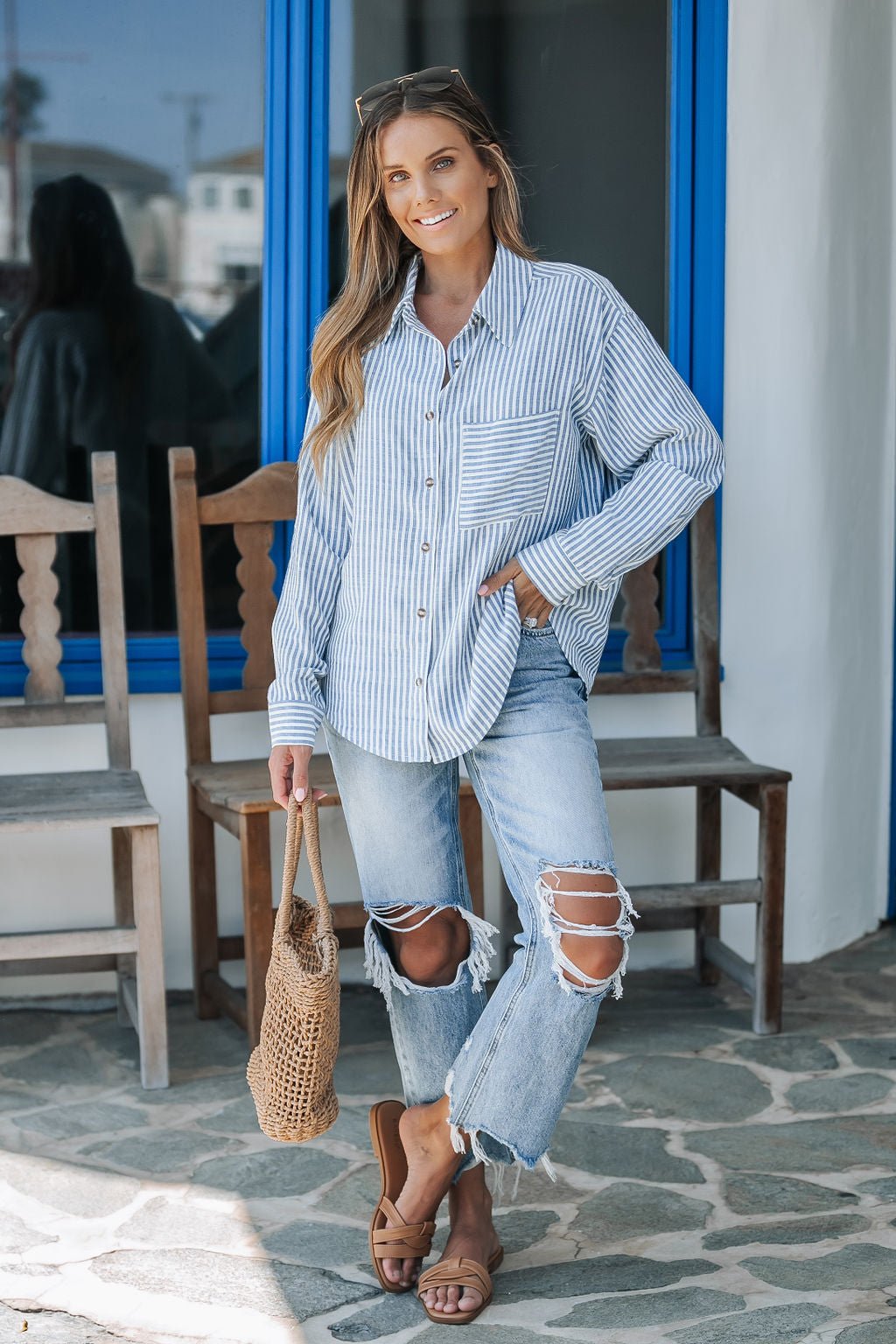Chemise boutonnée à rayures bleues - VENTE FINALE