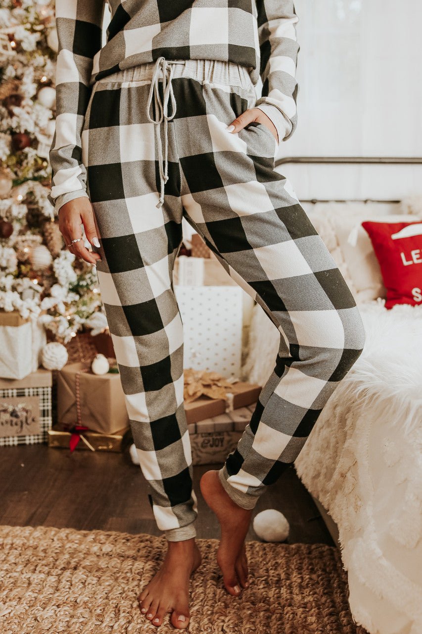 Ensemble pyjama à carreaux ivoire pour le matin de Noël