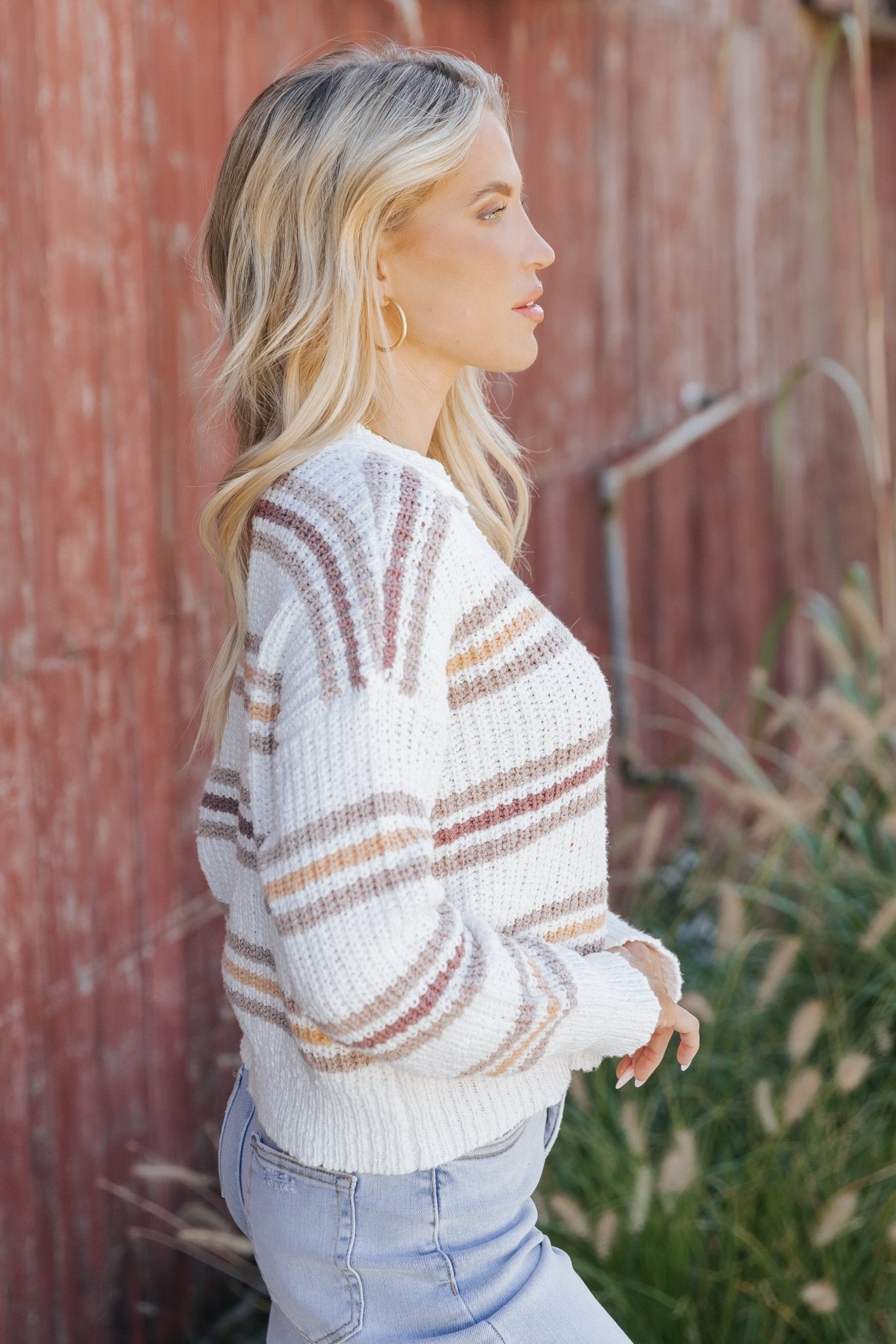 Pull côtelé blanc à rayures multiples