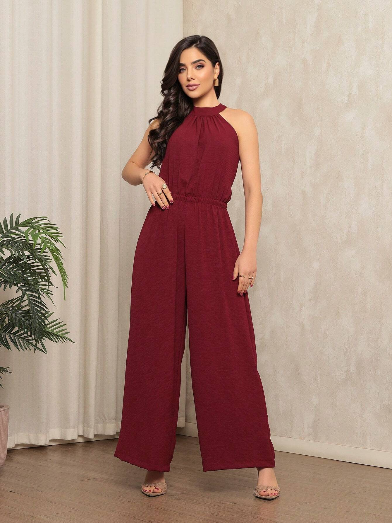Fashionable women's jumpsuit